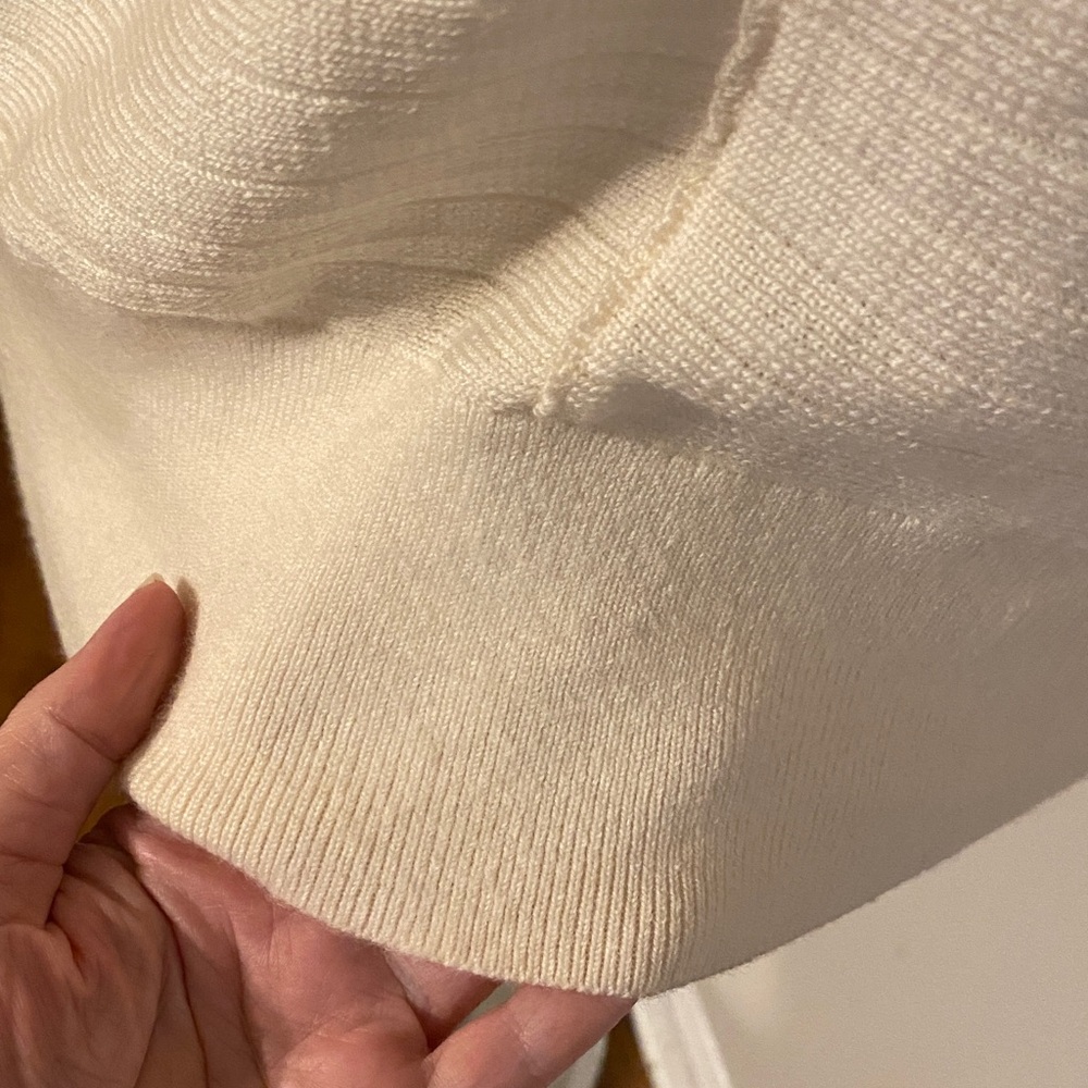 Club Monaco Sweater In Ivory Color - Picture 4 of 7